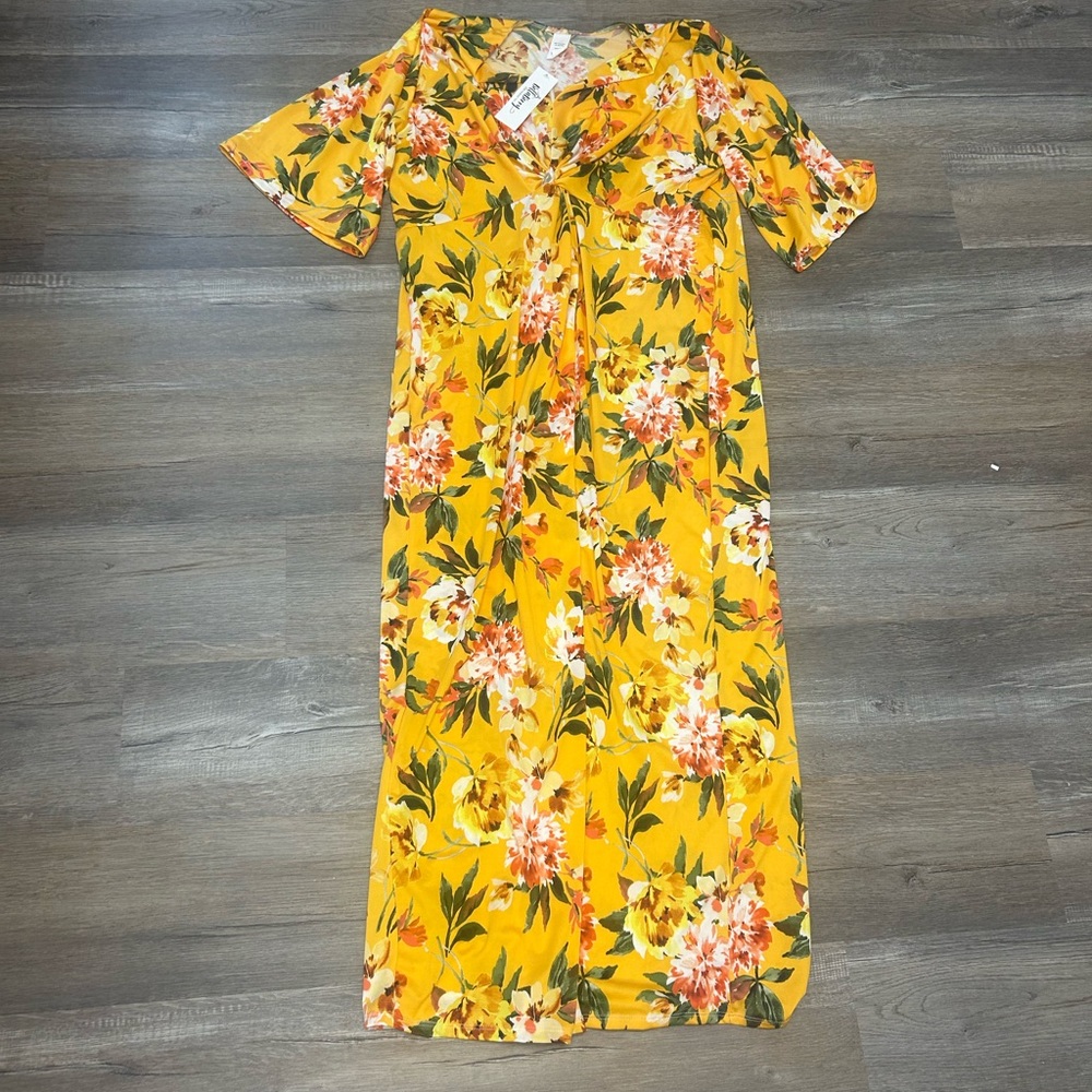 Vibrant Floral Maxi Dress in Yellow